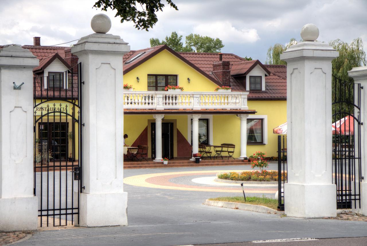 Отель Zacisze Ulan Экстерьер фото